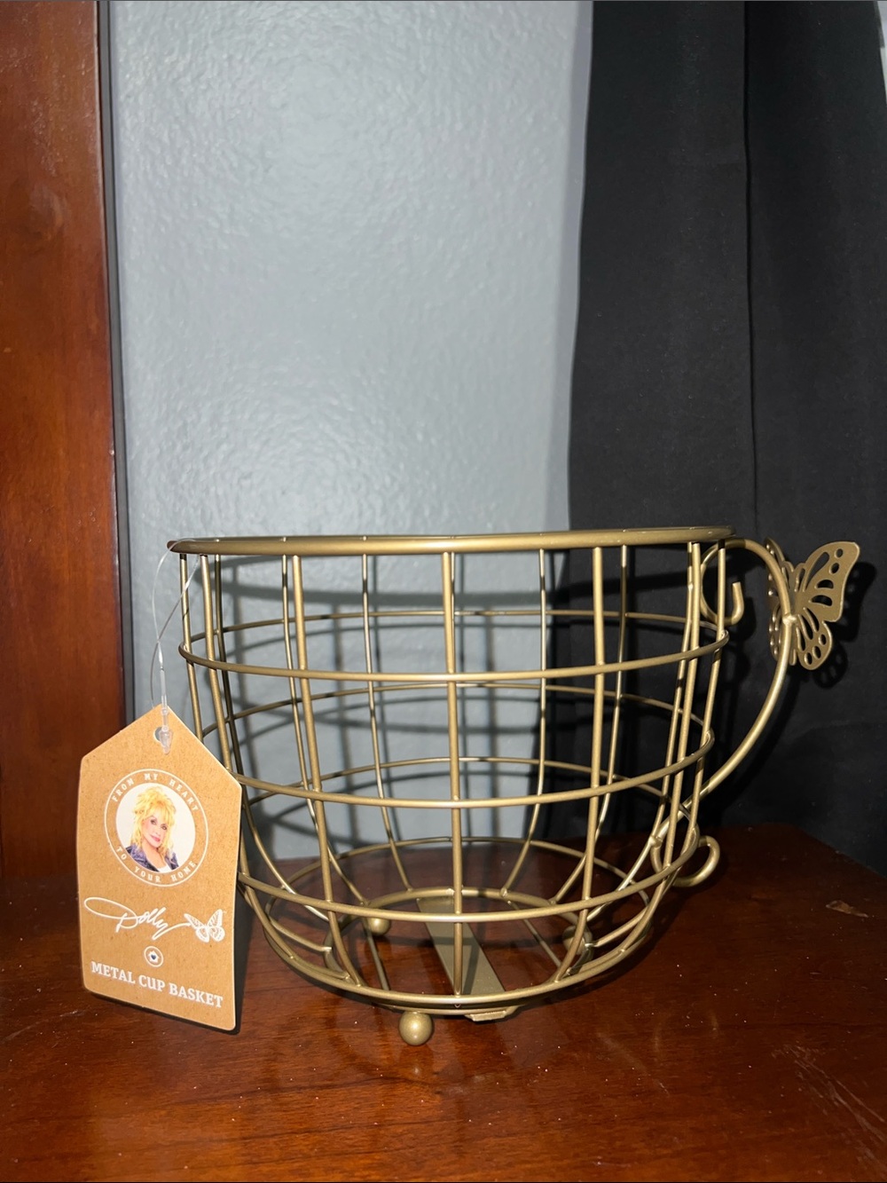 Dolly Parton - Gold Wire Fruit Basket